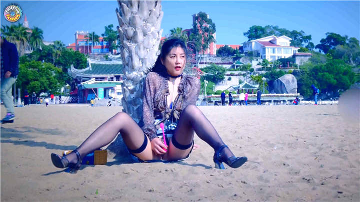 图片[1]-稀缺未流出宜家门女主角▌Fullfive ▌- 阳光沙滩透明薄纱黑丝zw[1V/531MB]-醉四季