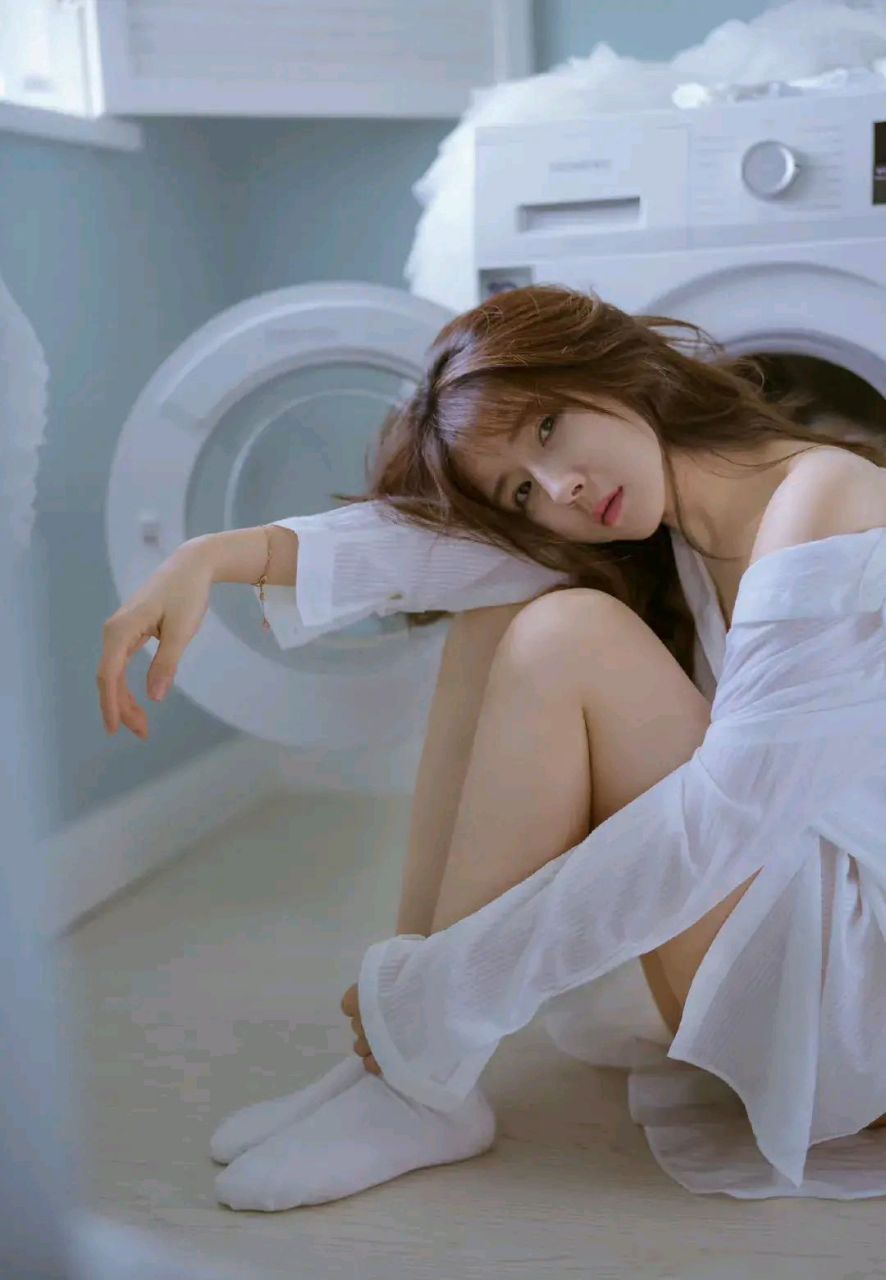 方安娜白色纯美写真,纯美而浪漫