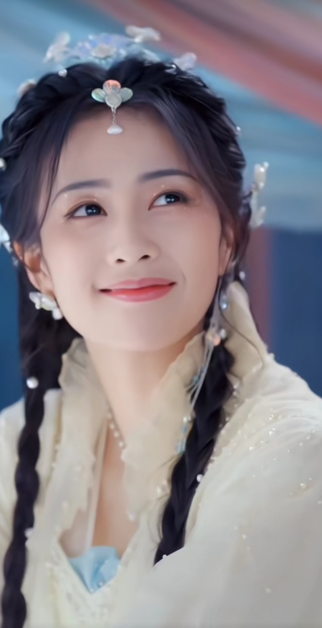 身材尽显火辣性感迷人[比心][比心][比心]网友:白鹿有颜有演技,该瘦的