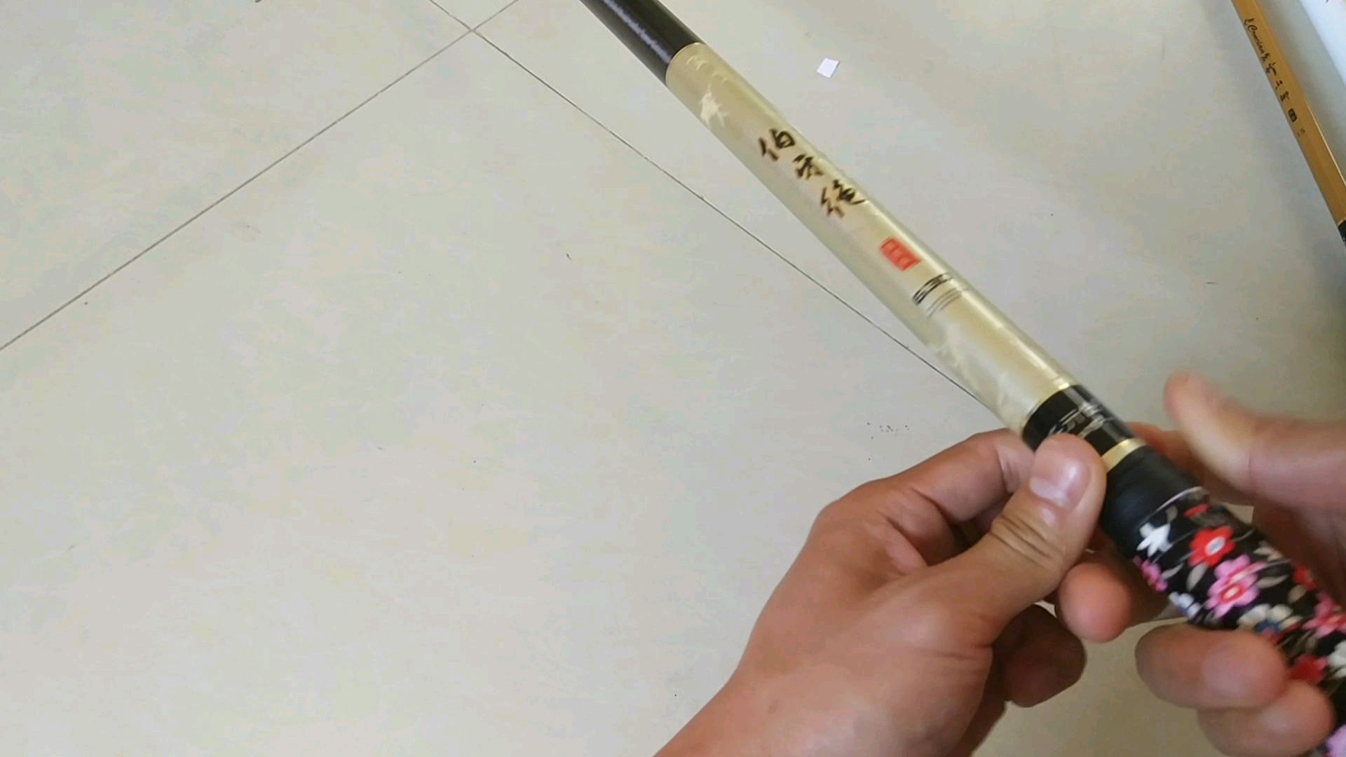 鱼竿手把缠绕带,很多人都缠错了,这样缠才是最实用的!