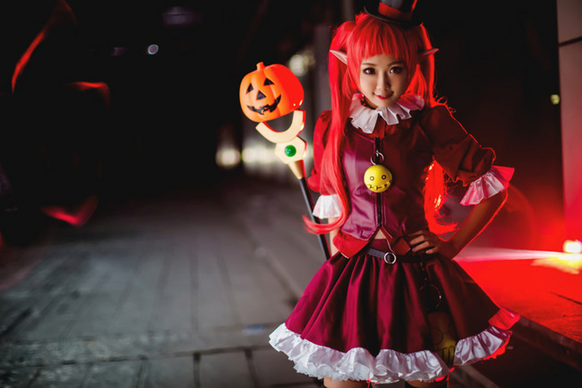 【dnfcosplay女魔法师】 战场上,拥有"哥布林","黑骑士",各种小精灵,"