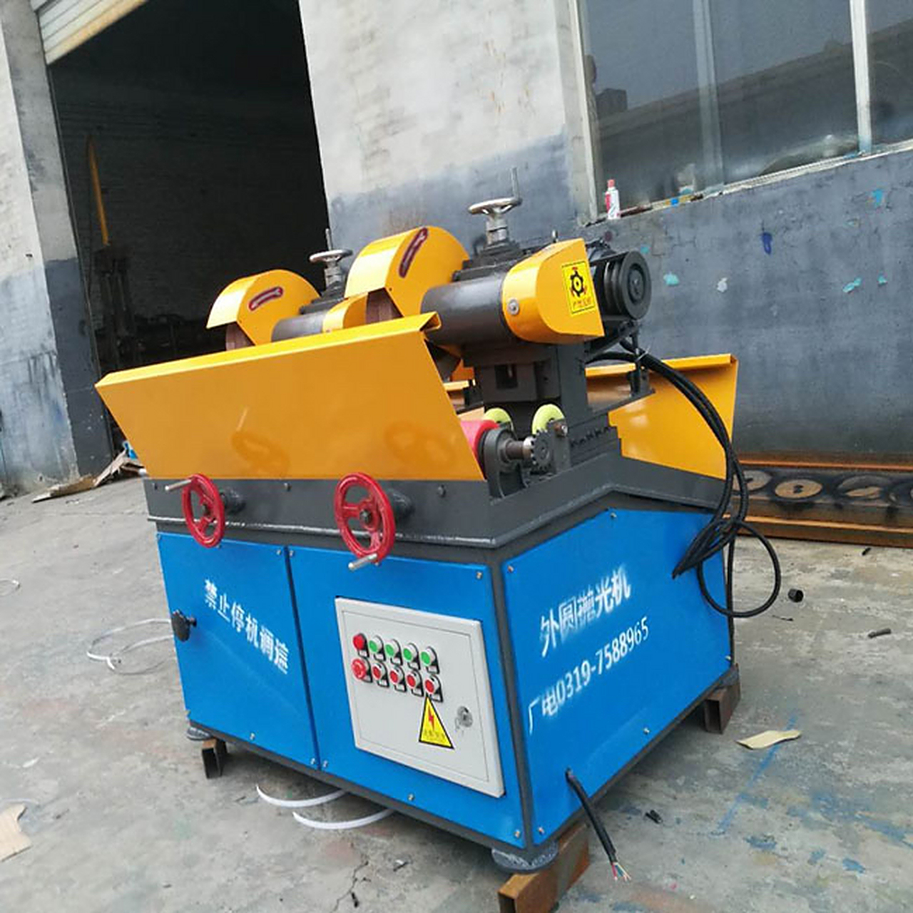 钢管抛光机# #不锈钢管镜面除锈机# #不锈钢抛光机#  双组铝铜体抛光