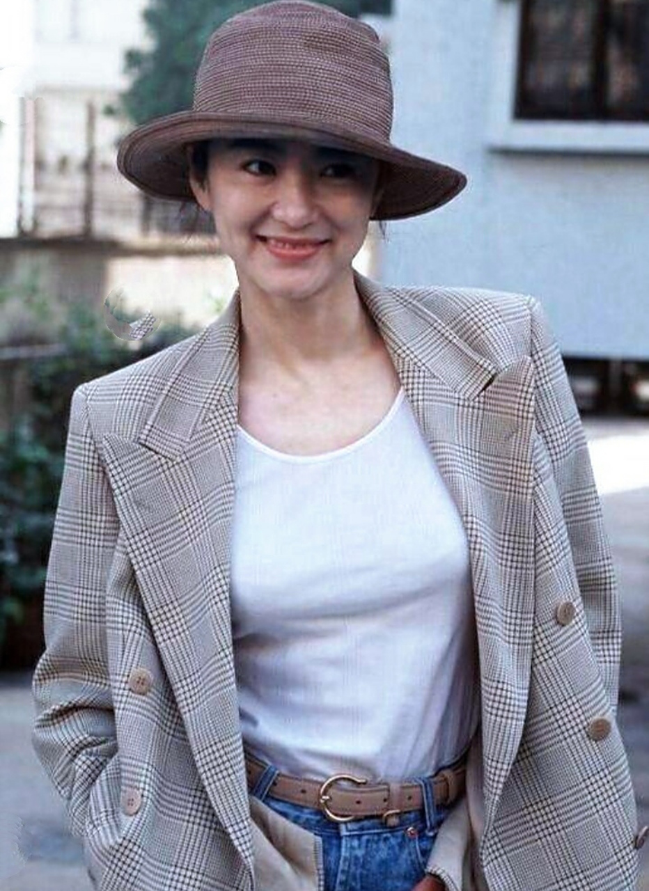 老照片,林青霞美照,八十年代的林青霞,像是一个传奇,随随便便一穿,美