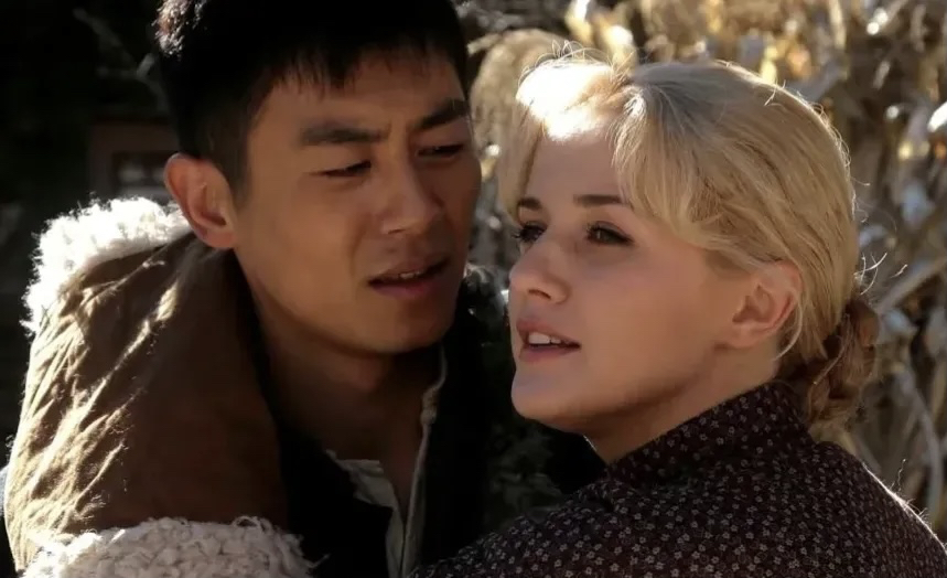 这位名叫伊莉莎的乌克兰女演员,让人破防了!