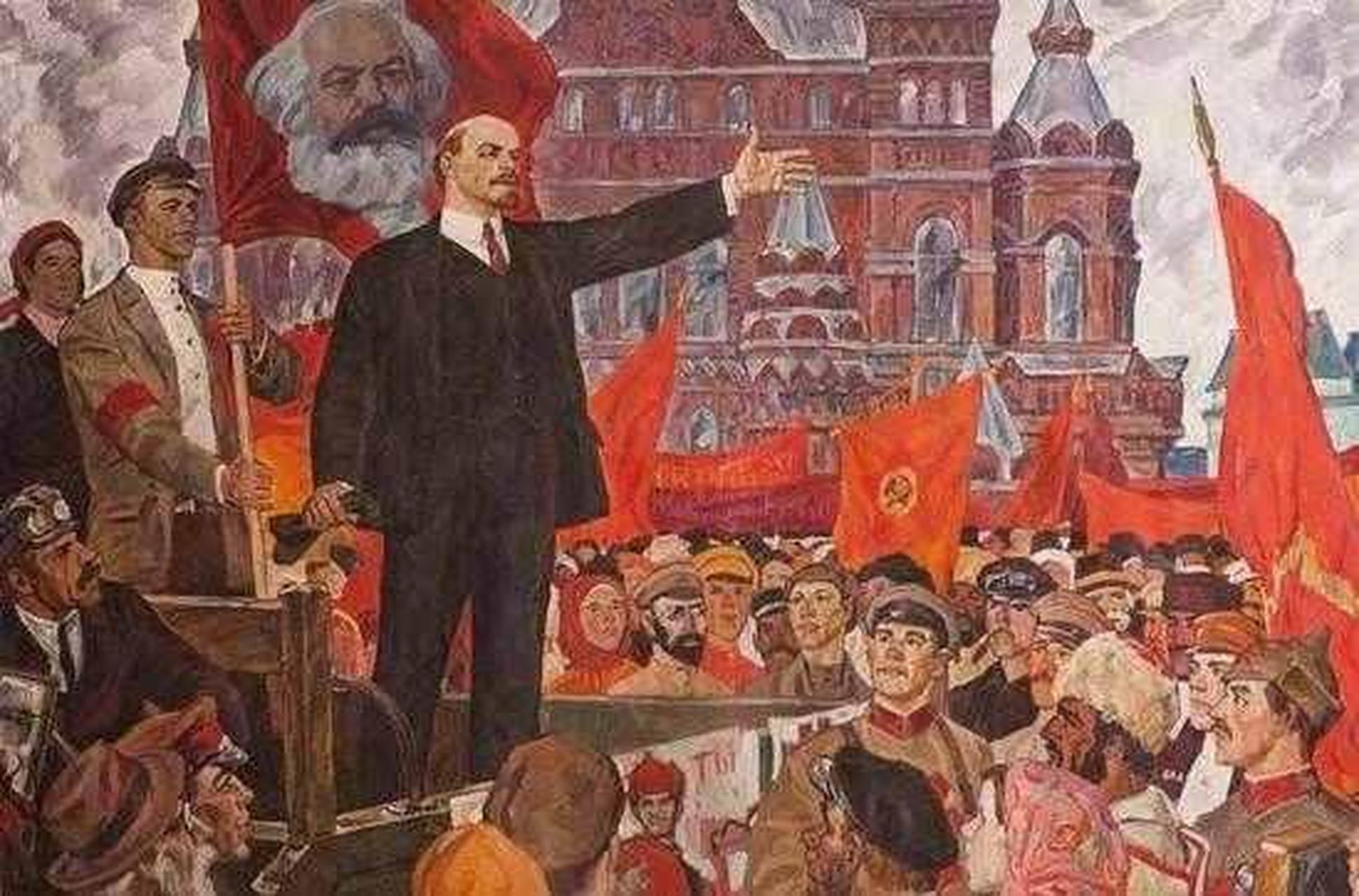 曾协助列宁同志领导"十月革命"的斯大林凭借着出众的政治手腕,先后