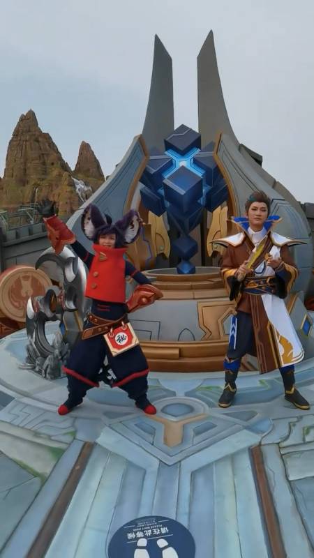 李元芳,狄仁杰!今天又见面啦!元芳的笑容真是的太甜了!