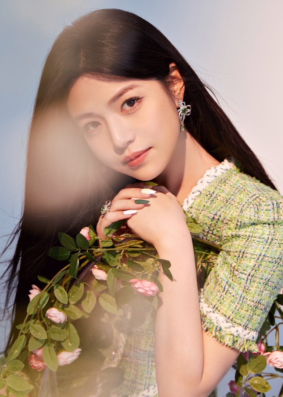 陈妍希造型对了真得很好看,看《那些年,我们追过的女孩》完全被她身上