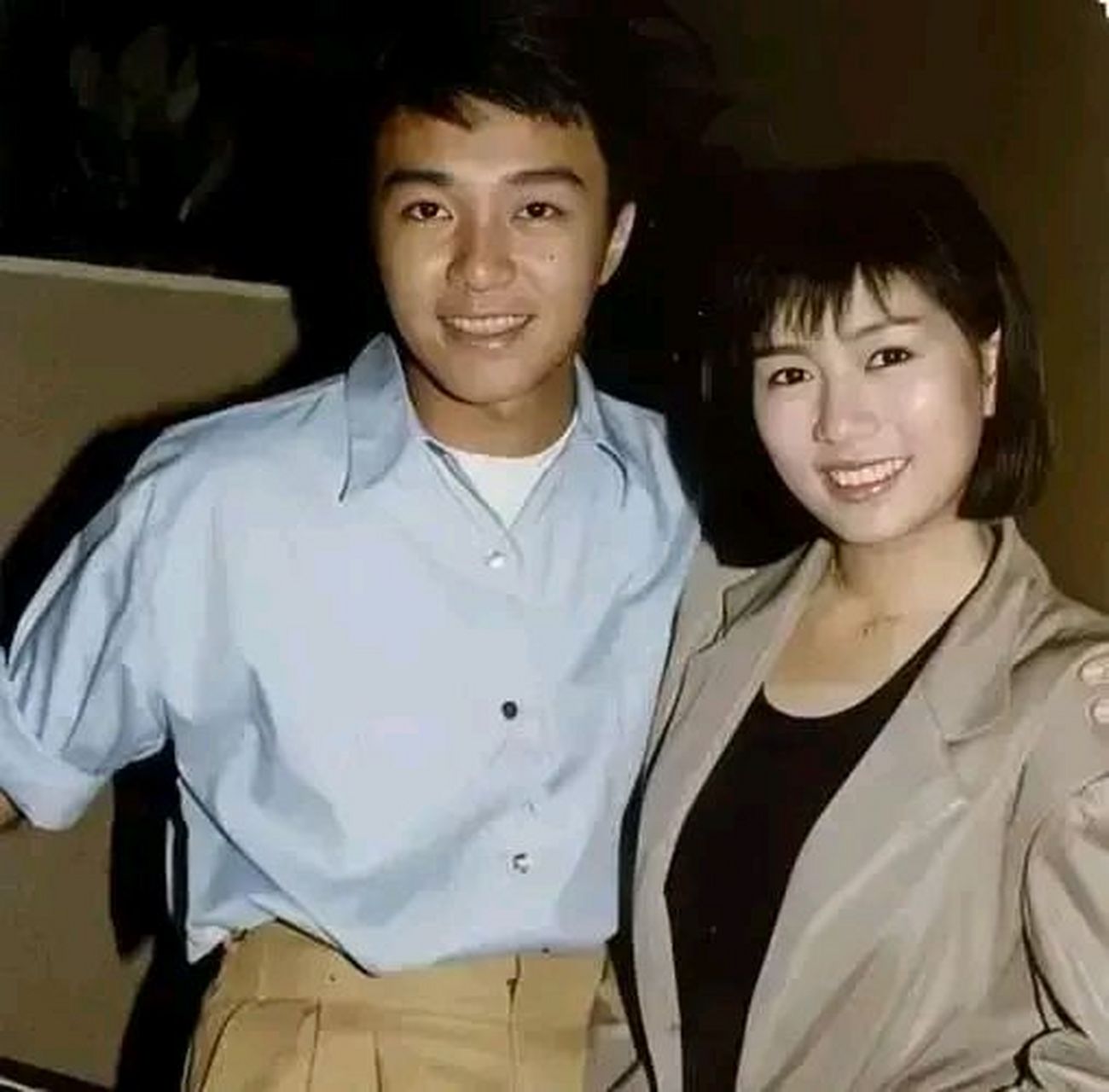 1992年,周星驰大红,罗慧娟不想再等了,便主动提出结婚,然而,等来的却