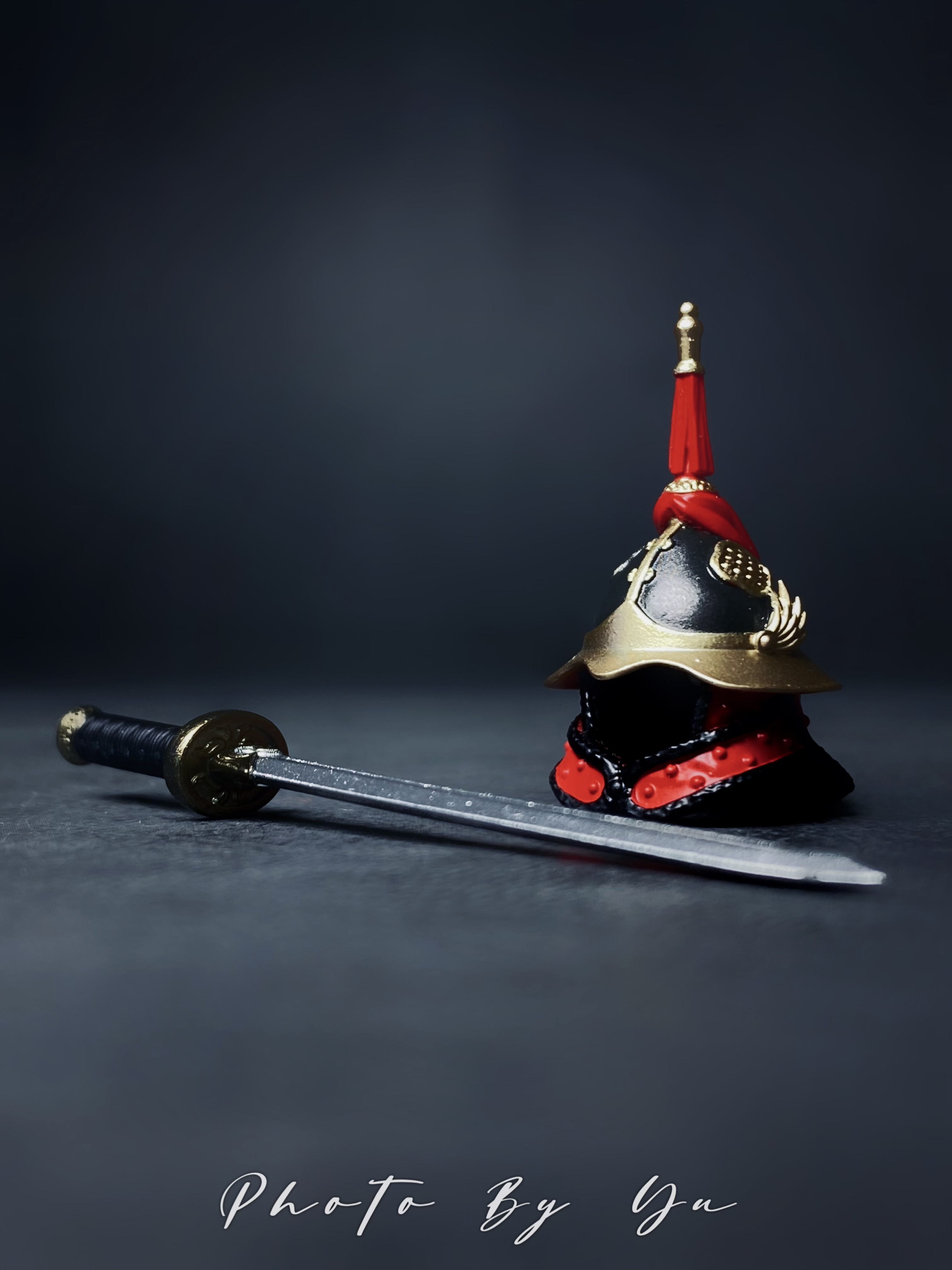 他也拥有着一支纪律严明,骁勇善战的军队,被称为"