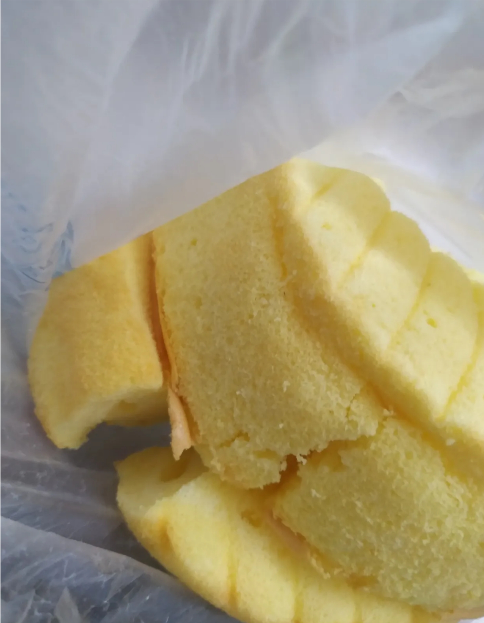 在超市买蛋糕边角料,别人看我眼神都怪怪的.