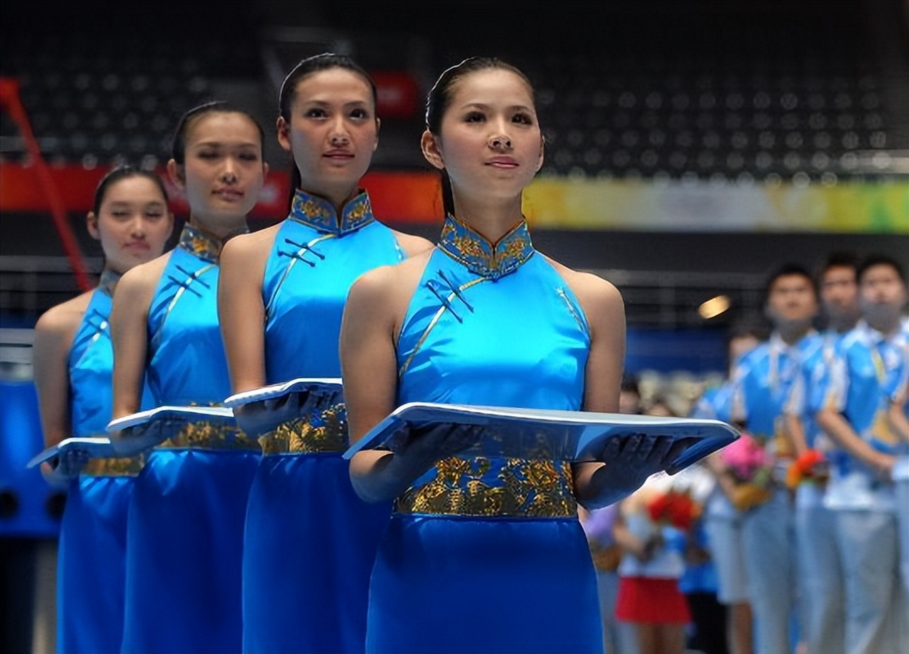 2008年奥运会礼仪小姐1/3是女子特战队的女兵!