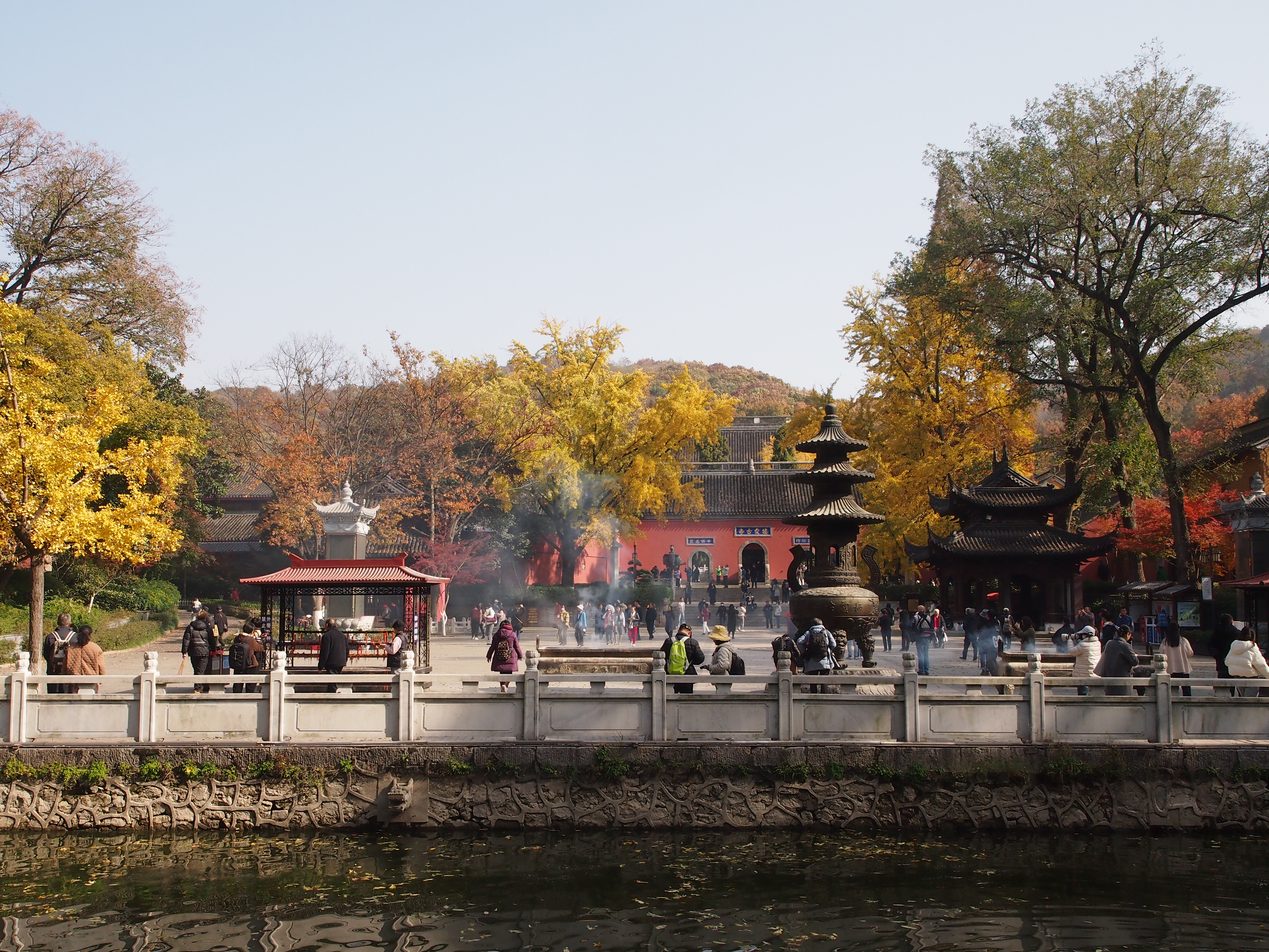 南京栖霞寺庙图片