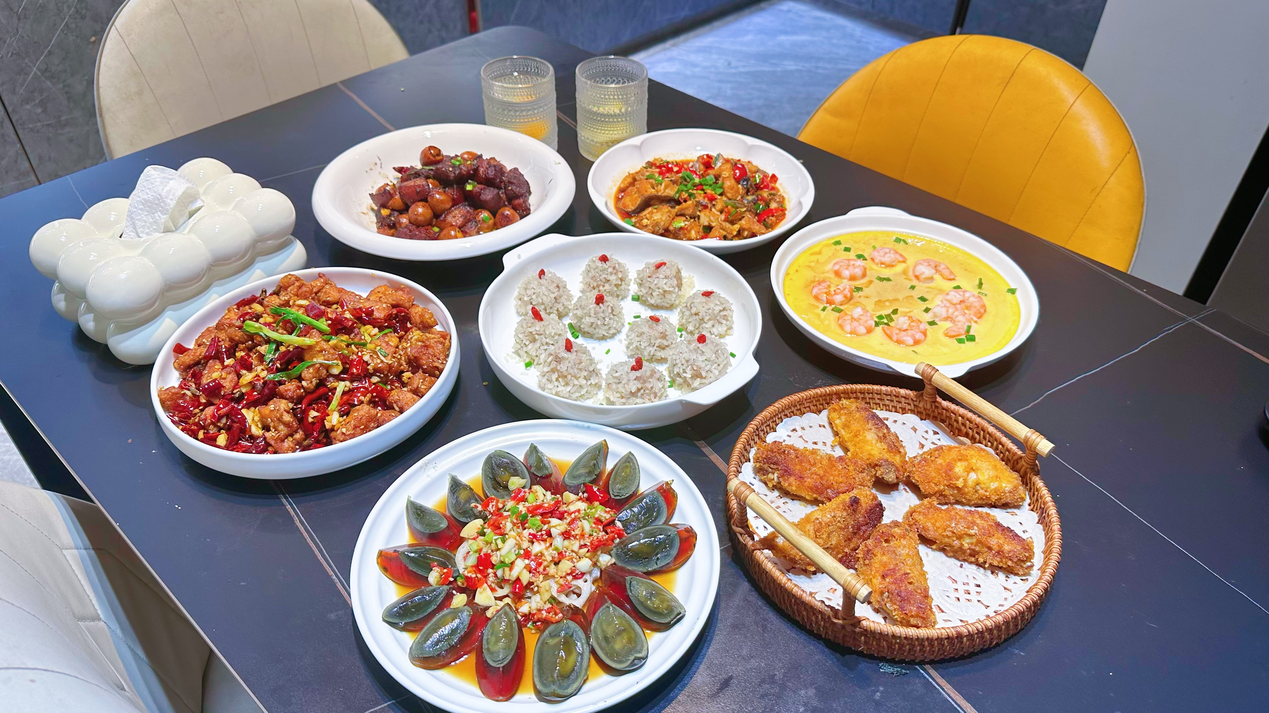 一个多小时搞定一桌丰盛晚餐,老公吃了直夸比我婆婆做的还好吃