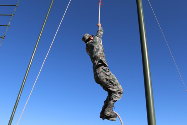 爬绳技巧有哪些