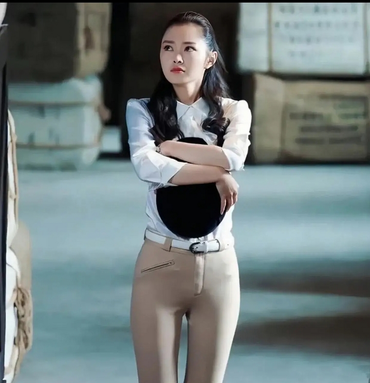 宋轶,有颜有才的存在,紧身裤穿不出尴尬的也就是她了.