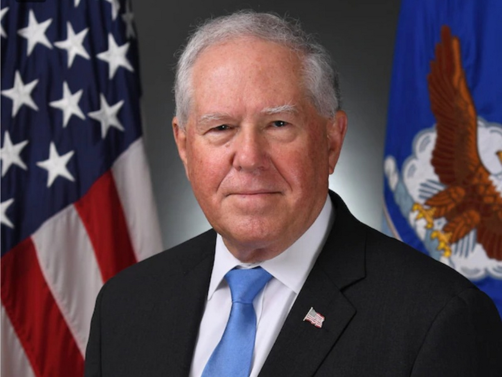 美国空军部长肯德尔表示空军没有做好与对手开战的准备.