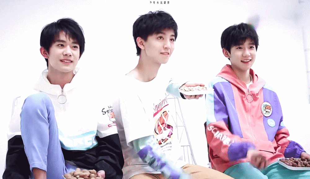 tfboys合体路透:三小只的大冒险