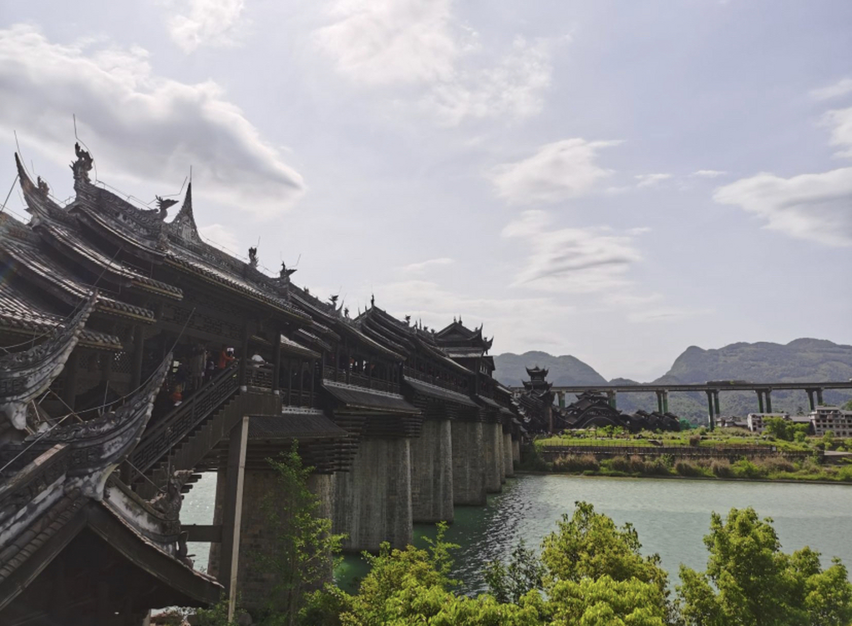 黔江风雨廊桥图片