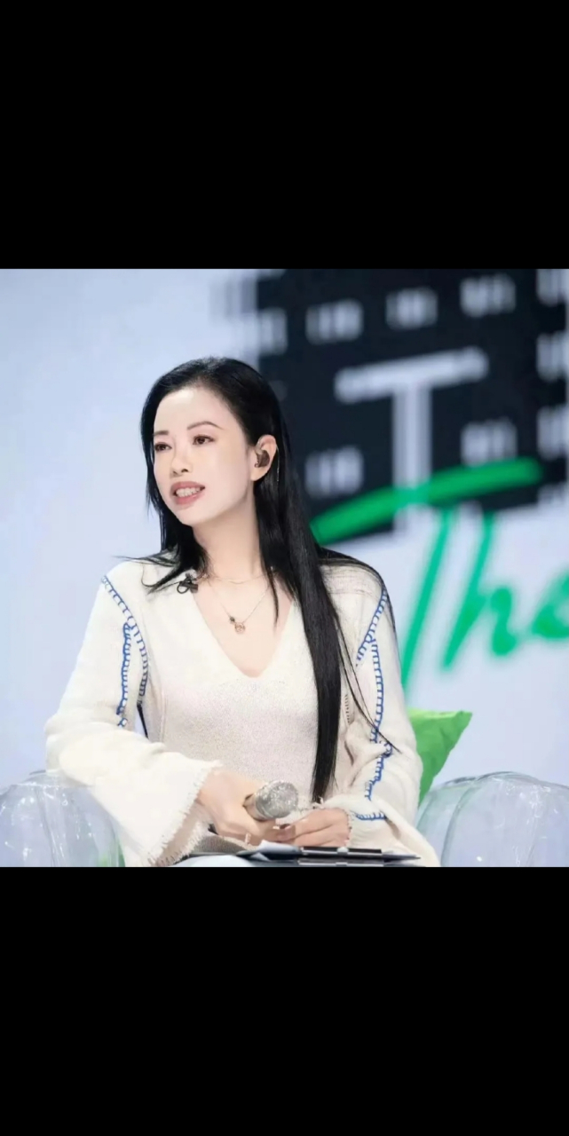 黄绮珊你看看你现在美成什么样子了 黄妈变黄姐 颜值,身材,造型嗷嗷往