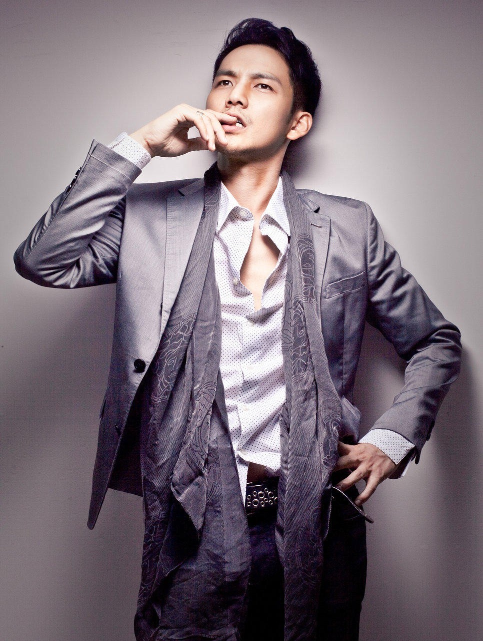 焦点明星穿搭写真合集之钟汉良,林允儿,王智