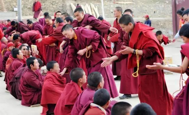 藏族的风俗有哪些,藏族的风俗习惯  第22张