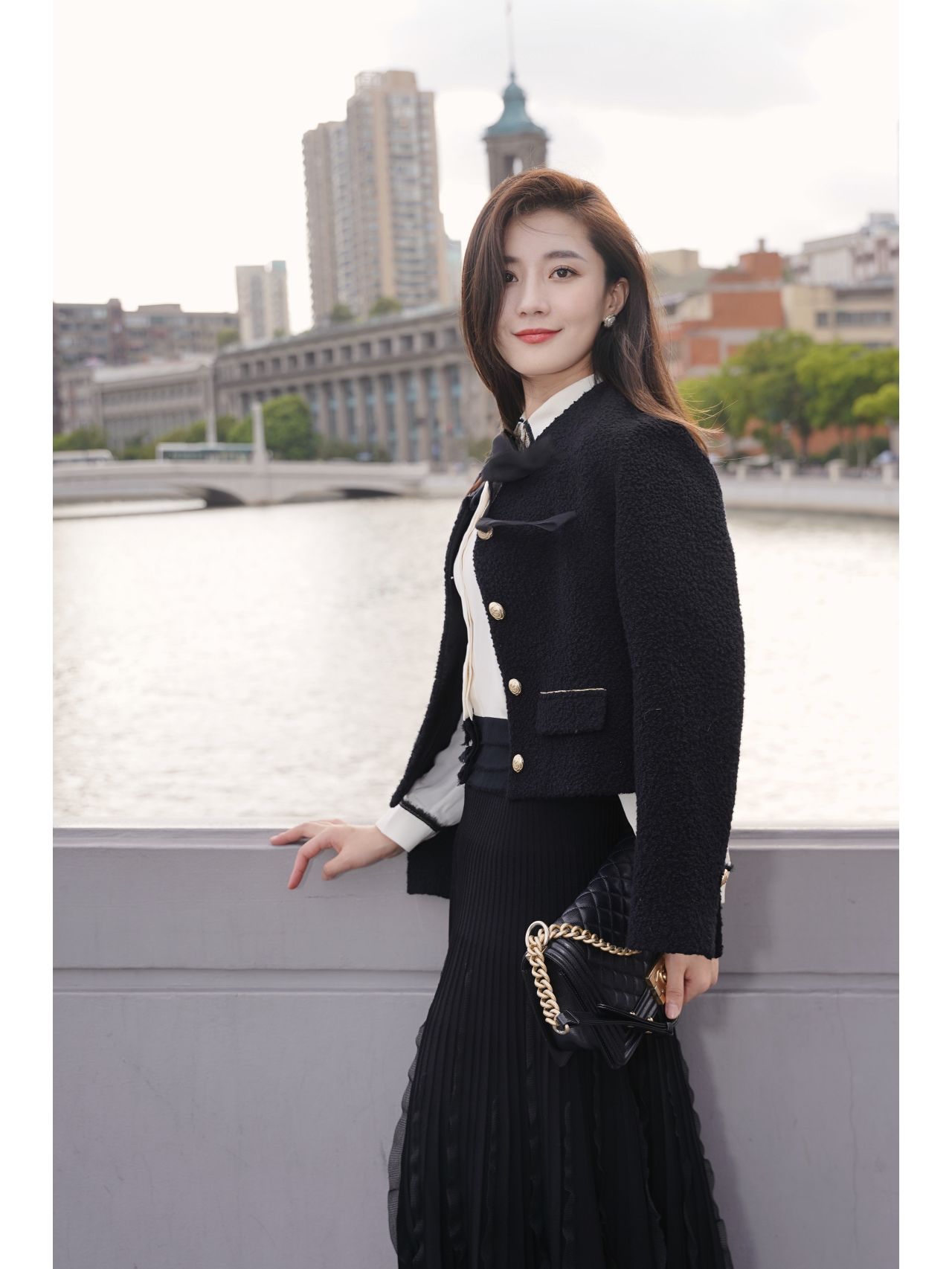 博主同款羊毛圈圈纱香风外套针织羊毛圈圈呢袋盖上珠链装饰三开身