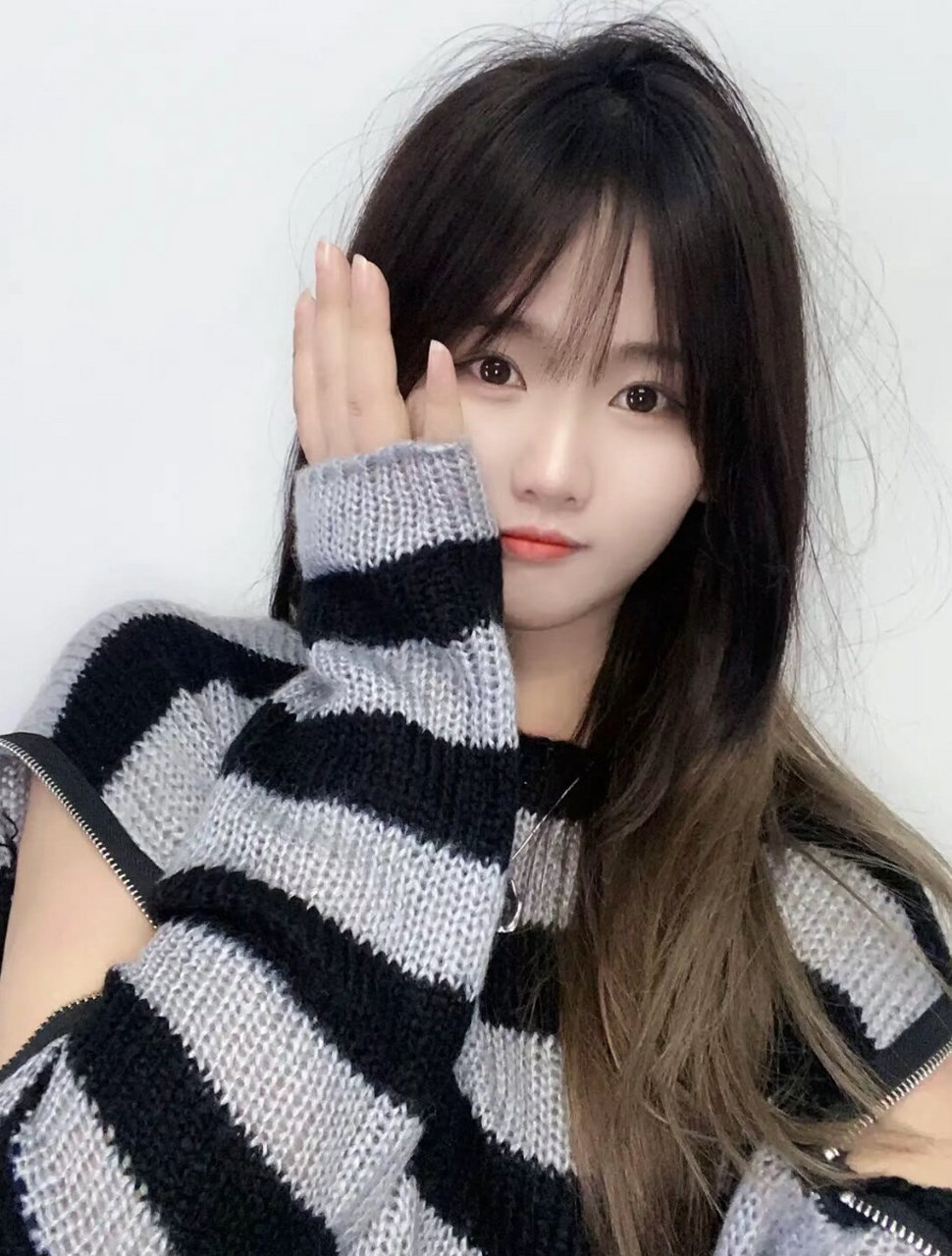 小清新系列,小姐姐的丸子头,你喜欢吗