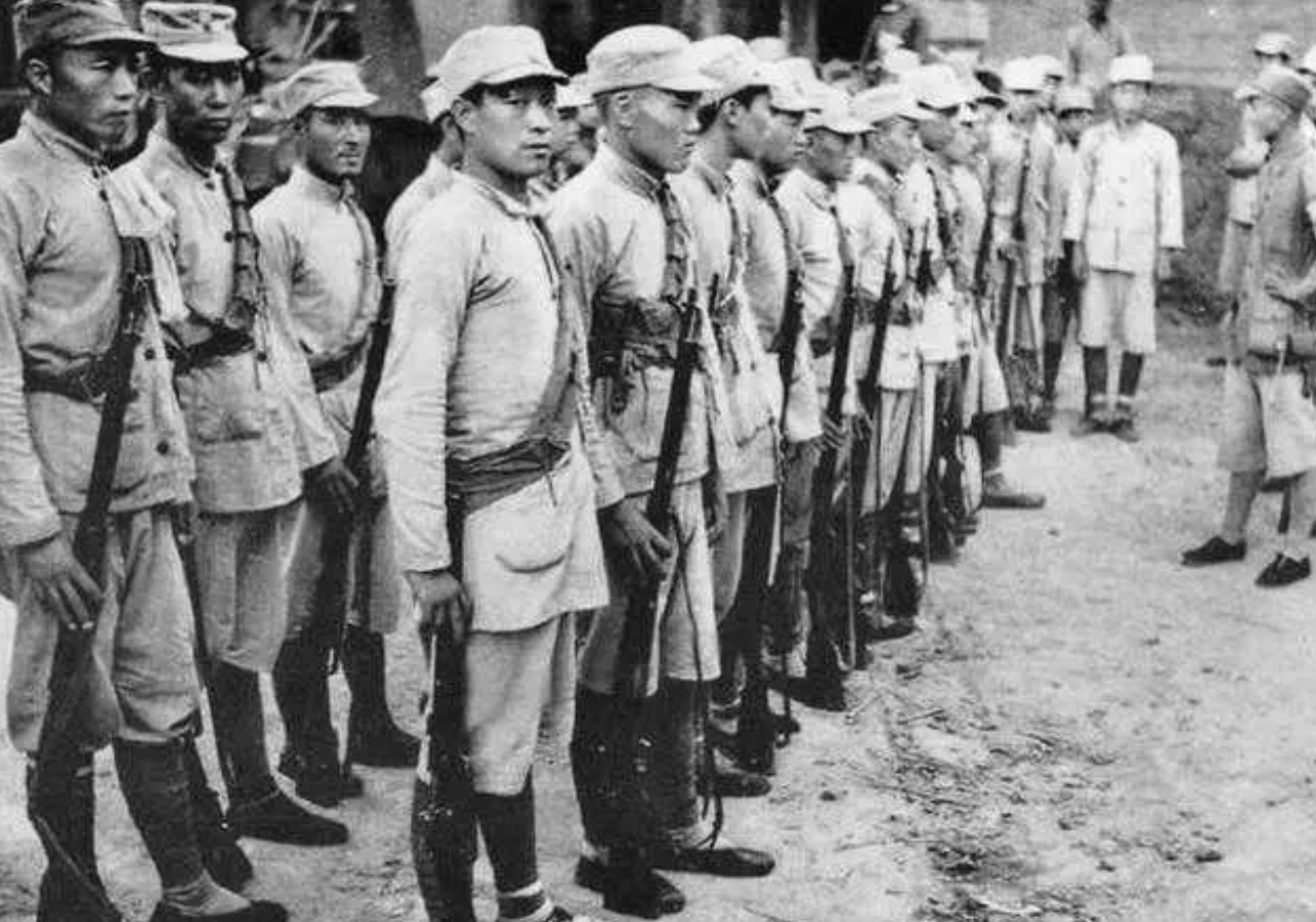 陈绍昆:人称"娃娃书记",64年授少将,活了99岁,儿子也是少将