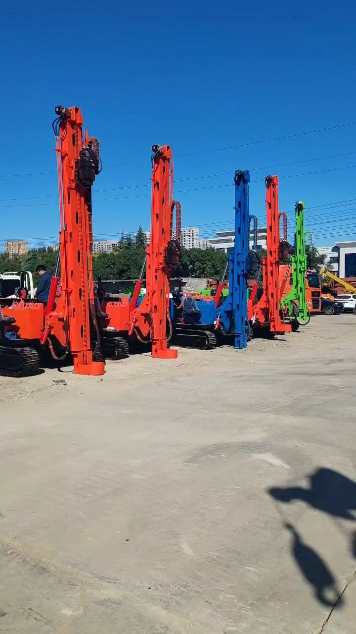 爬山虎打桩机 戈壁滩光伏钻机-度小视