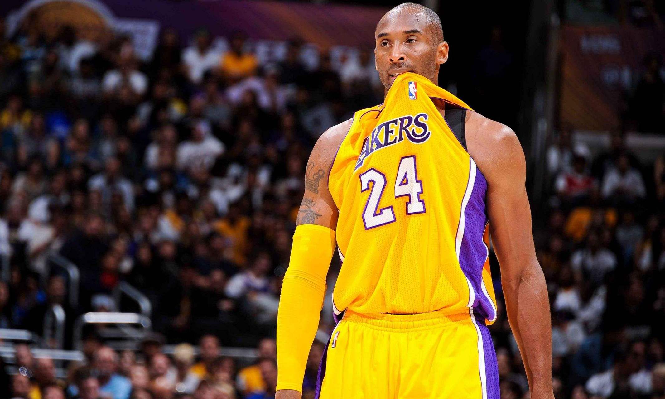 美媒评出,nba历史77大球星前十榜!乔丹詹姆斯前二,科比第八,邓肯第十