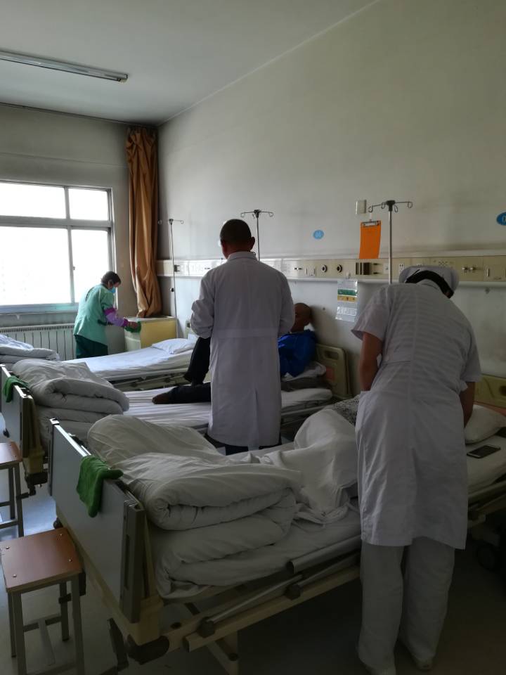 当你熬不下去的时候,就去这三个地方看看!