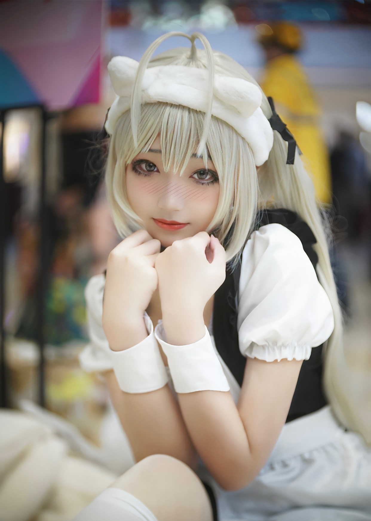 银发"白丝"的穹妹女仆cos,这么可爱,这谁把持得住啊?