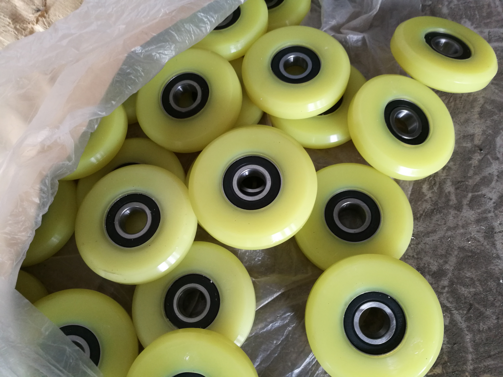 导轮# #滚轮导轨# #滚动导轮# 尼龙脚轮聚氨酯导轮3寸4寸5寸导轮欢