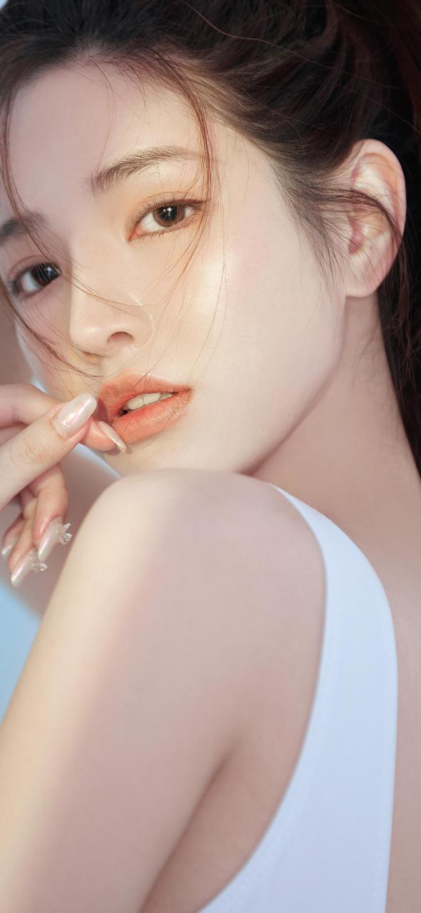 肤如凝脂,姿容绝代!#清纯美女# #壁纸