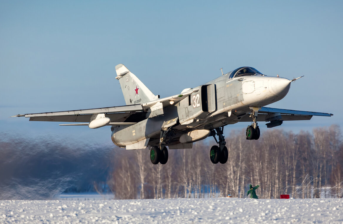 战场的击剑手 苏-24战斗轰炸机