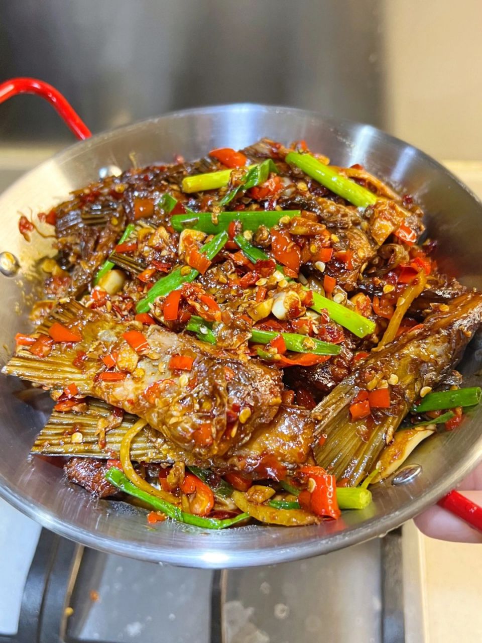 香辣鱼尾,满满的家乡味道,吃了两大碗米饭.