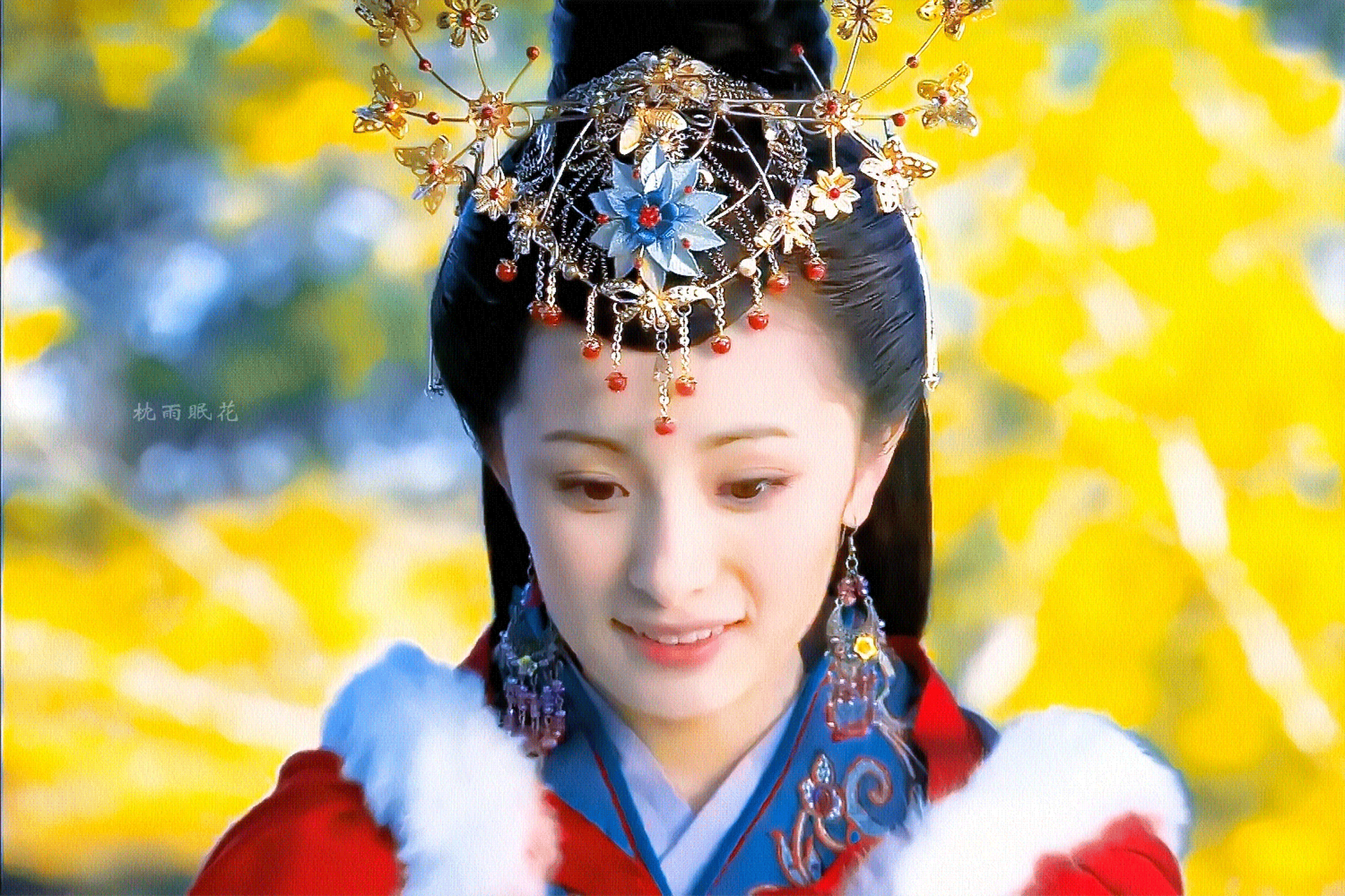 王昭君真的是妥妥的大美女了,   原来杨幂出演王昭君时才19岁,真的好