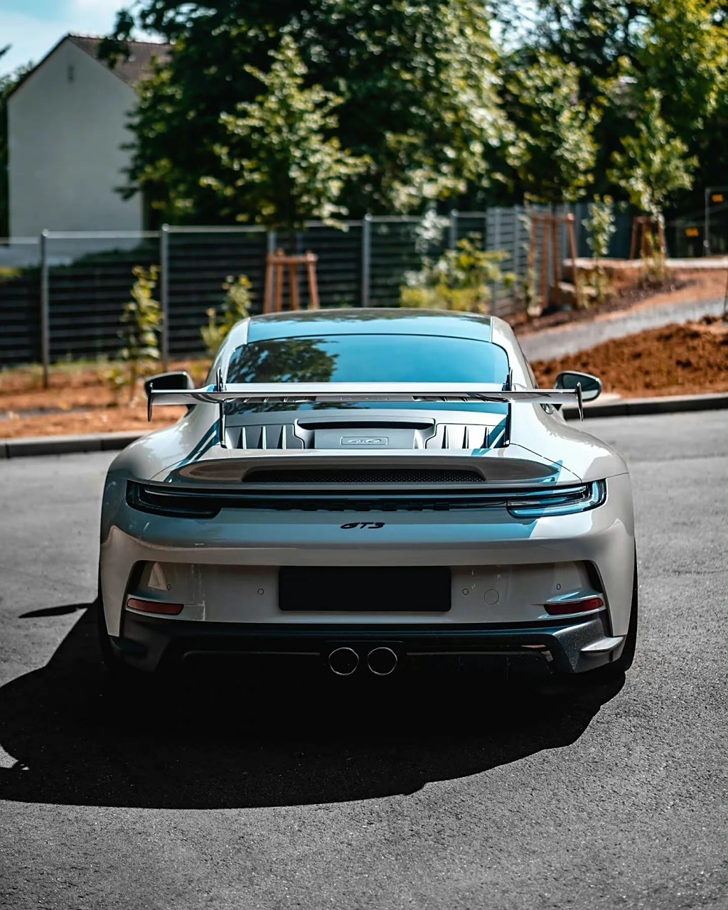 性能车保时捷911gt3 rs水泥灰