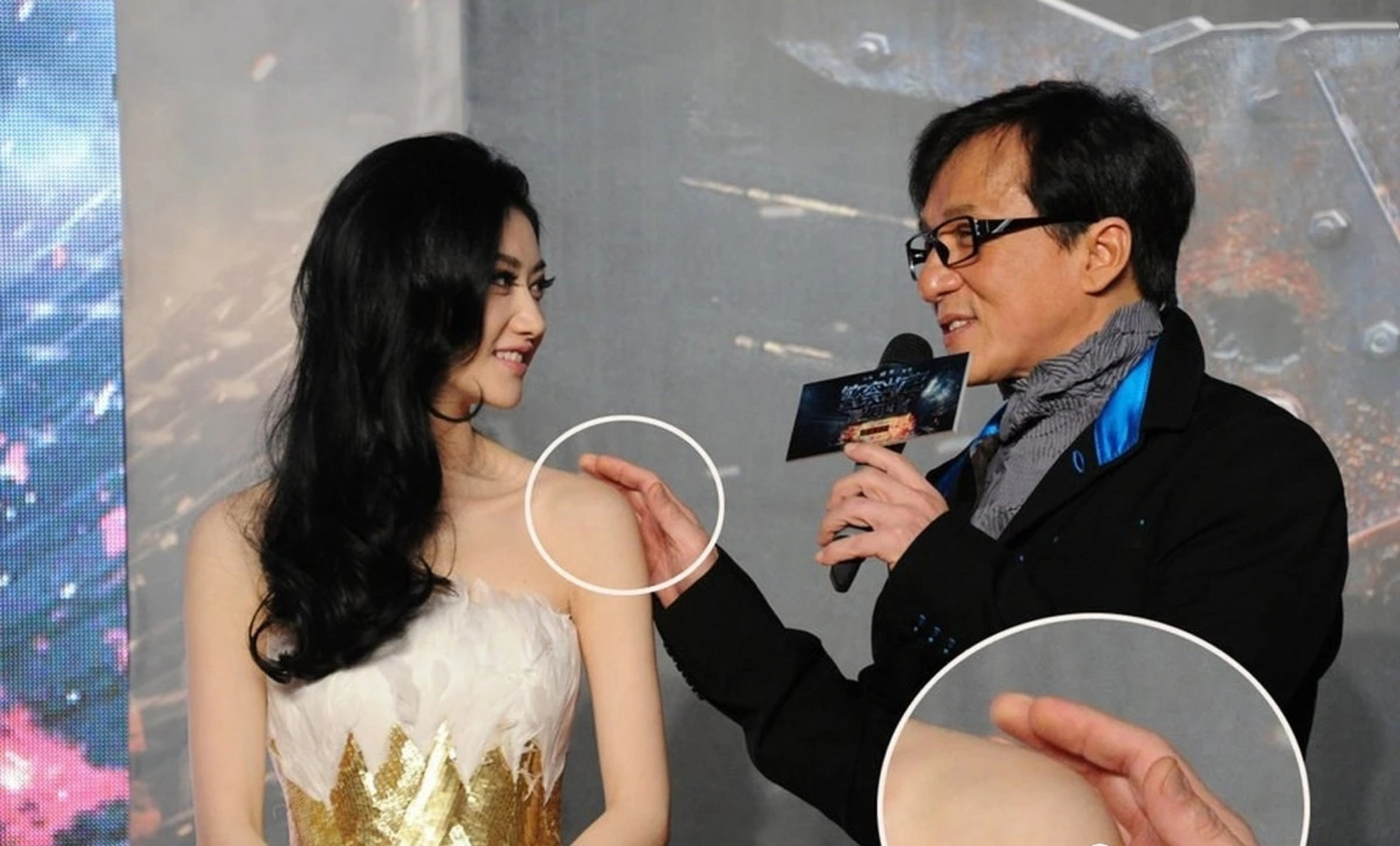 景甜和成龙最想删掉的同框照,通过景甜和成龙的合照不难看出,作为公众