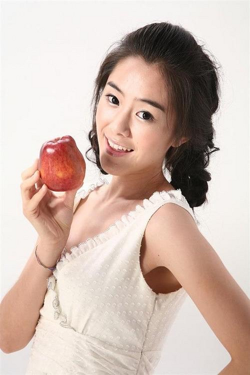 孟丽,1989年8月11日生于山东省潍坊市奎文区,中国大陆女演员,毕业于
