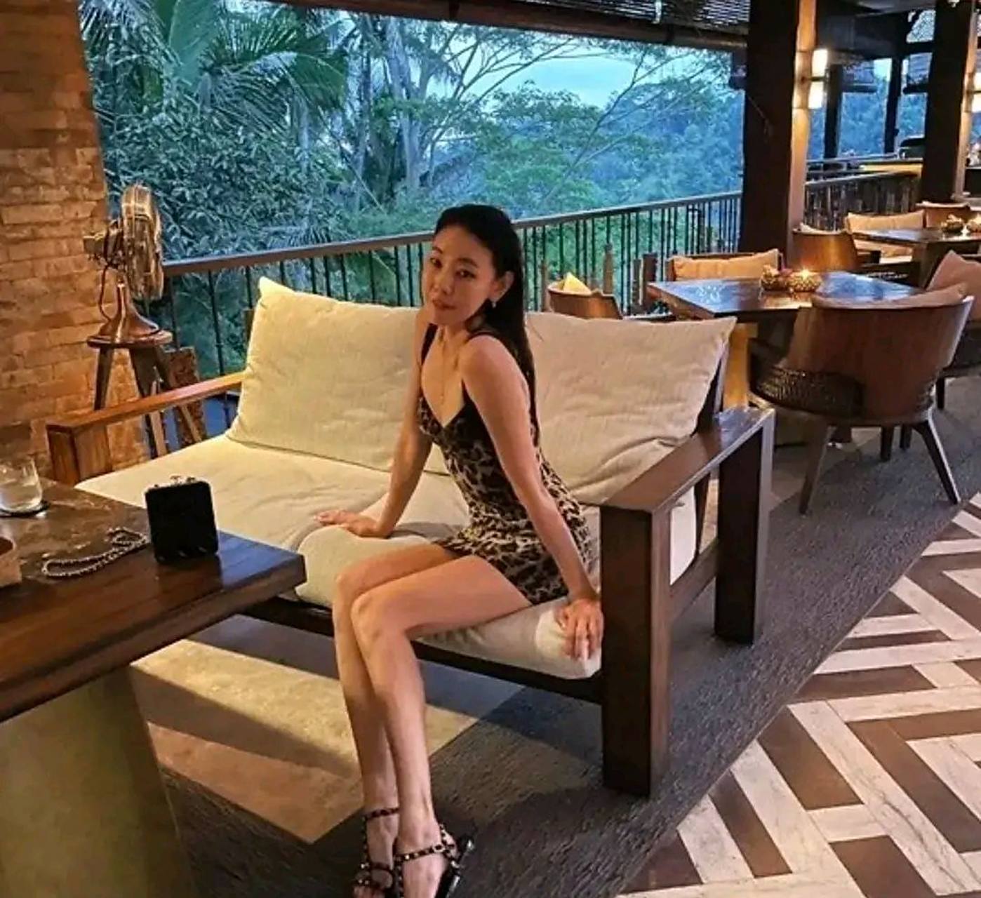 模特韩惠珍在自己的instagram上传了照片.