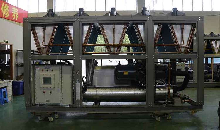 超低温冷冻机组