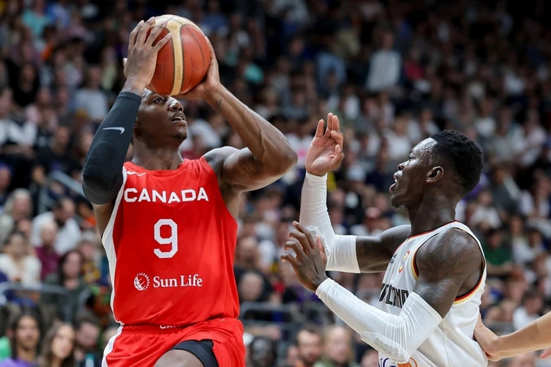 北京时间2023年8月14日,德国超级杯决赛,加拿大以113-112加时险胜德国