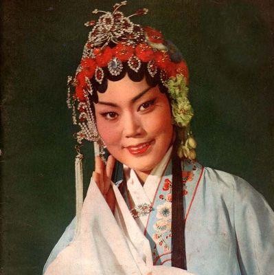 汤玉英