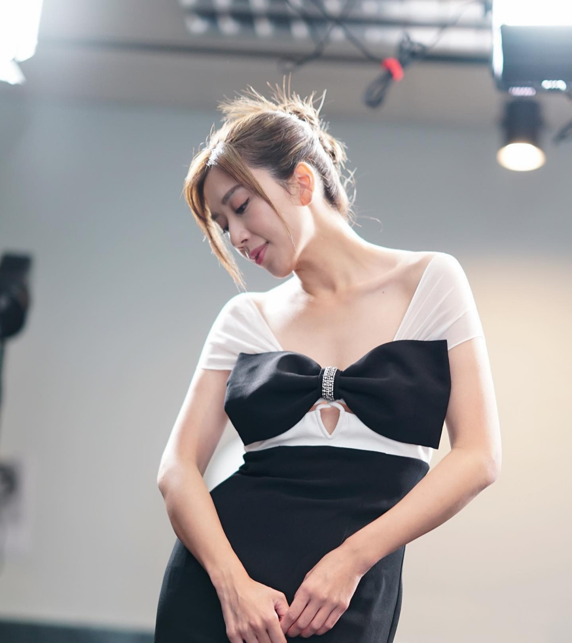 香港女星黄智雯的近照,她今年都已经39岁,但依然是tvb里面顶级美女.