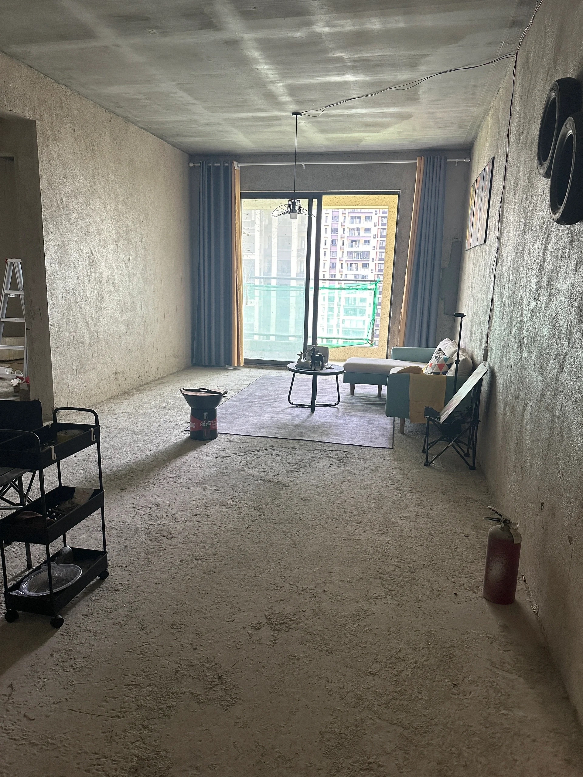 毛坯房入住只是暂时的,住着还不错哈,也很个性! #装修听我一句劝