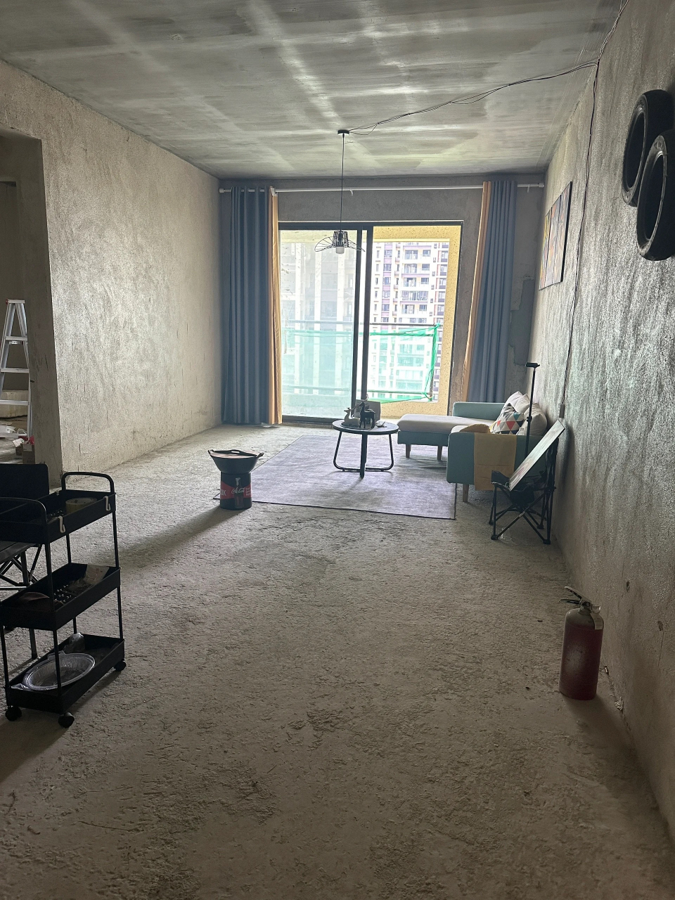 毛坯房入住只是暂时的,住着还不错哈,也很个性! #装修听我一句劝