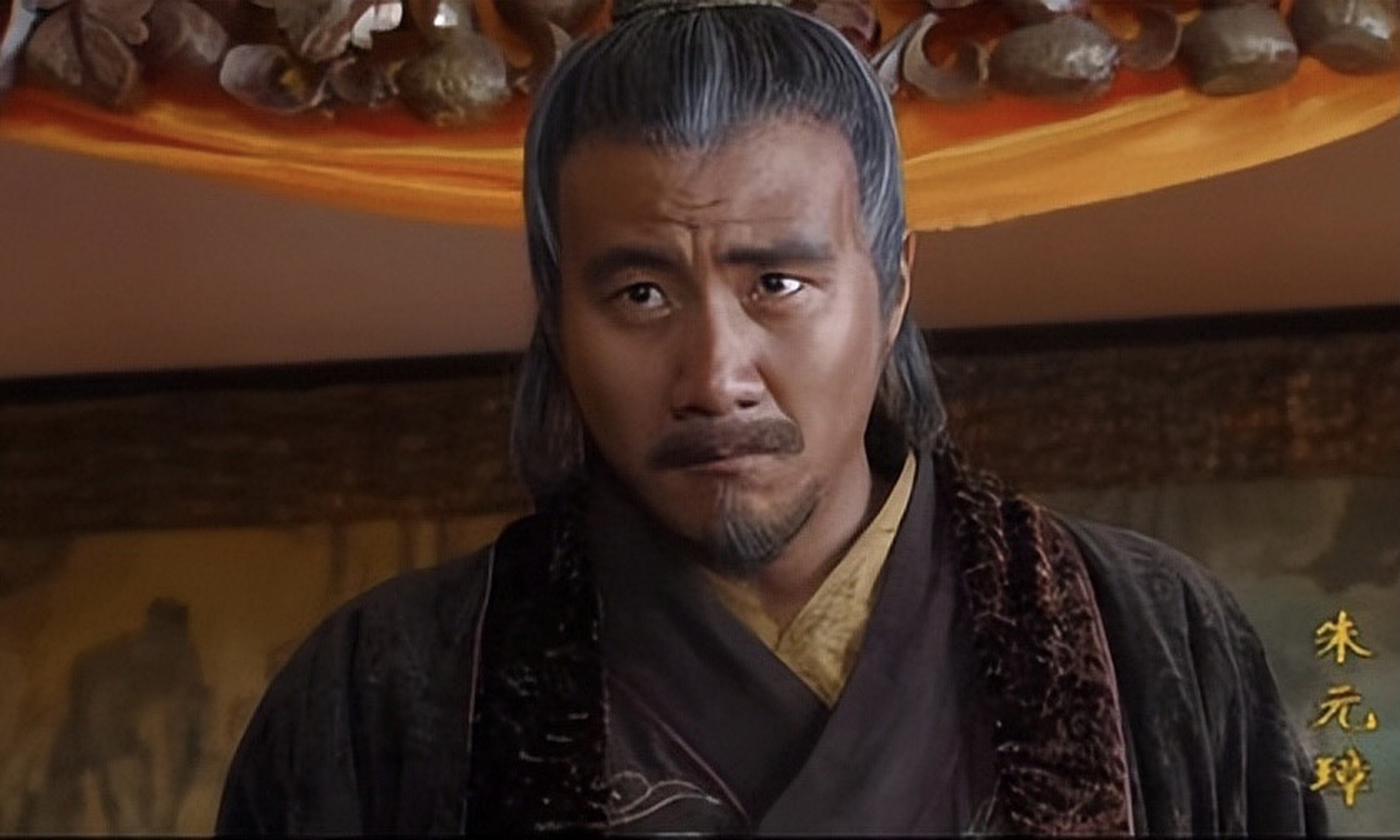 然而儿子朱棣年轻力壮,军中威望很高,打仗得到了徐达的真传,朱棣又是