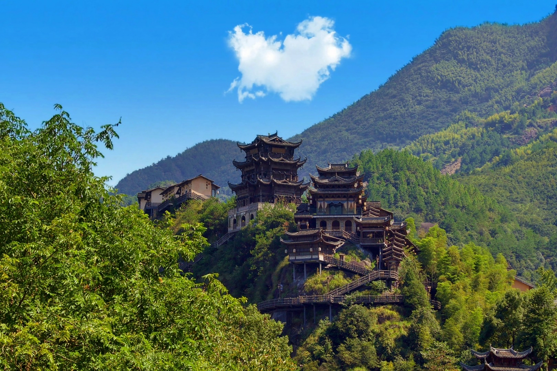 95望仙谷,一个位于江西省上饶市特有灵气的景区,里面有着如诗如画的