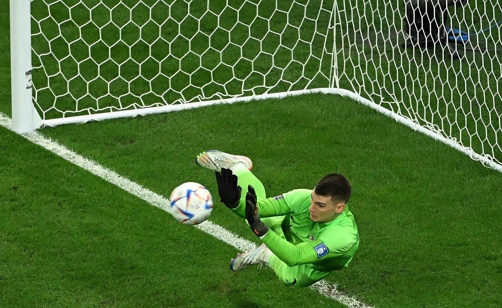 点球决战,克罗地亚门将神扑!巴西2-4落败,给阿根廷铺平决赛之路